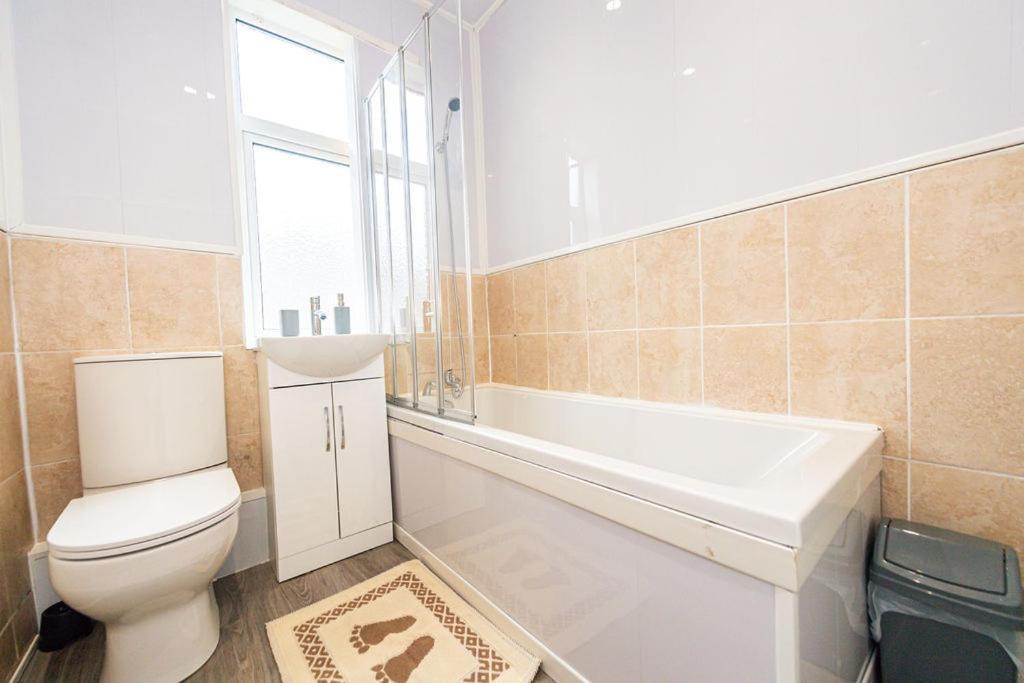 Room In Anfield ลิเวอร์พูล ภายนอก รูปภาพ